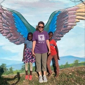 Meet your Posher, Miriam